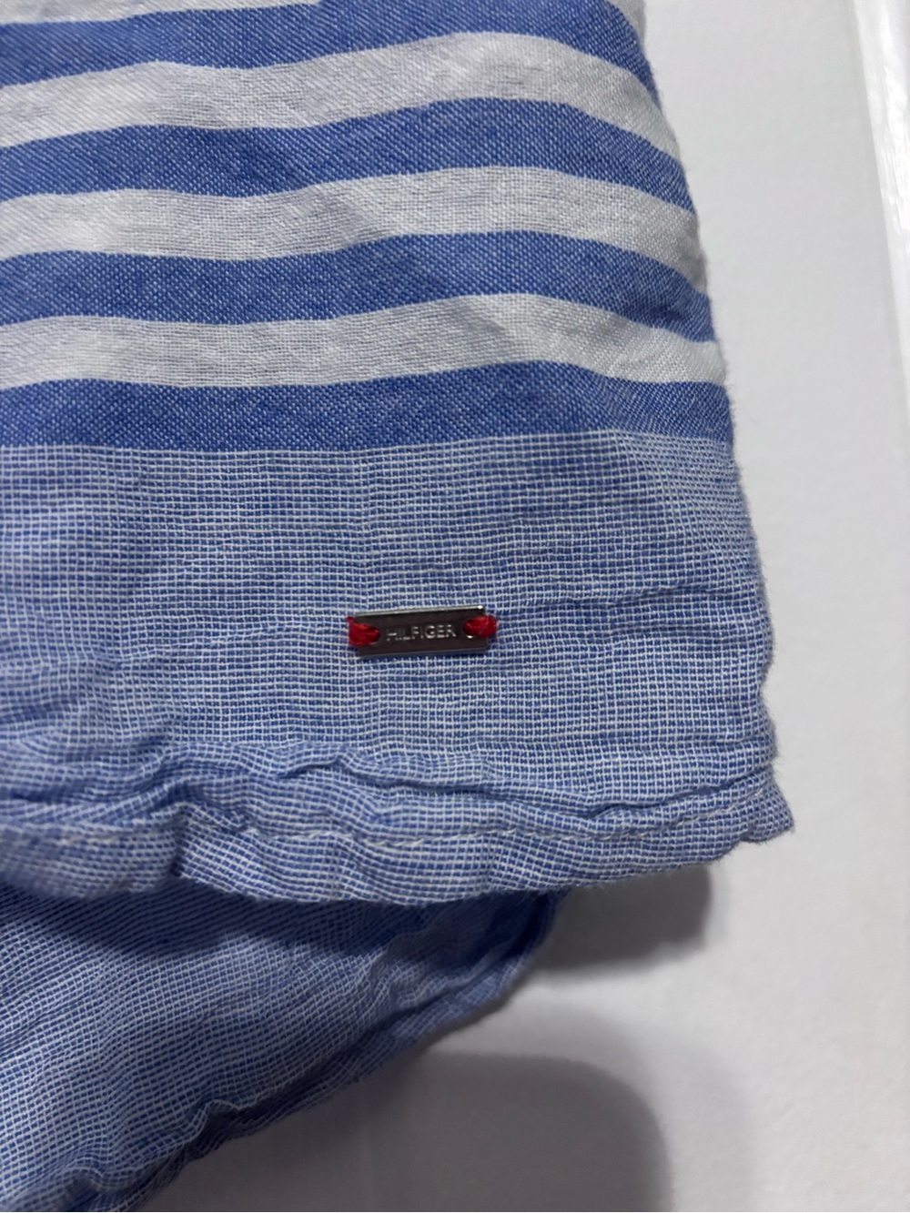 Tommy Hilfiger 100% Cotton Blue & White Striped V-Neck Top Size XS - Picture 3 of 10